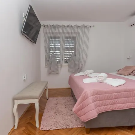 Strawberry Makarska