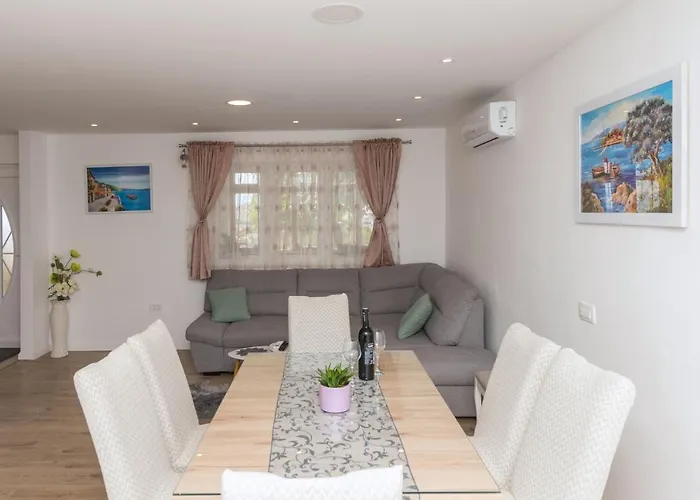 Strawberry Appartement