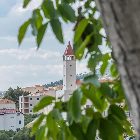 דירה Strawberry מאקרסקה